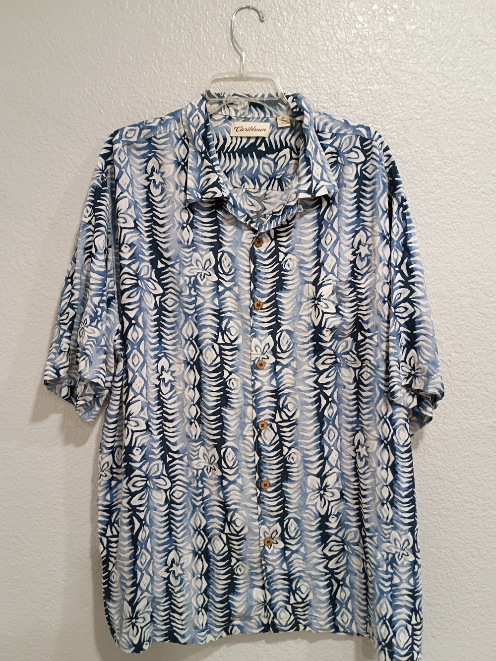 Caribbean Blue & White  Summer Floral Short Sleeve Button-Up Shirt